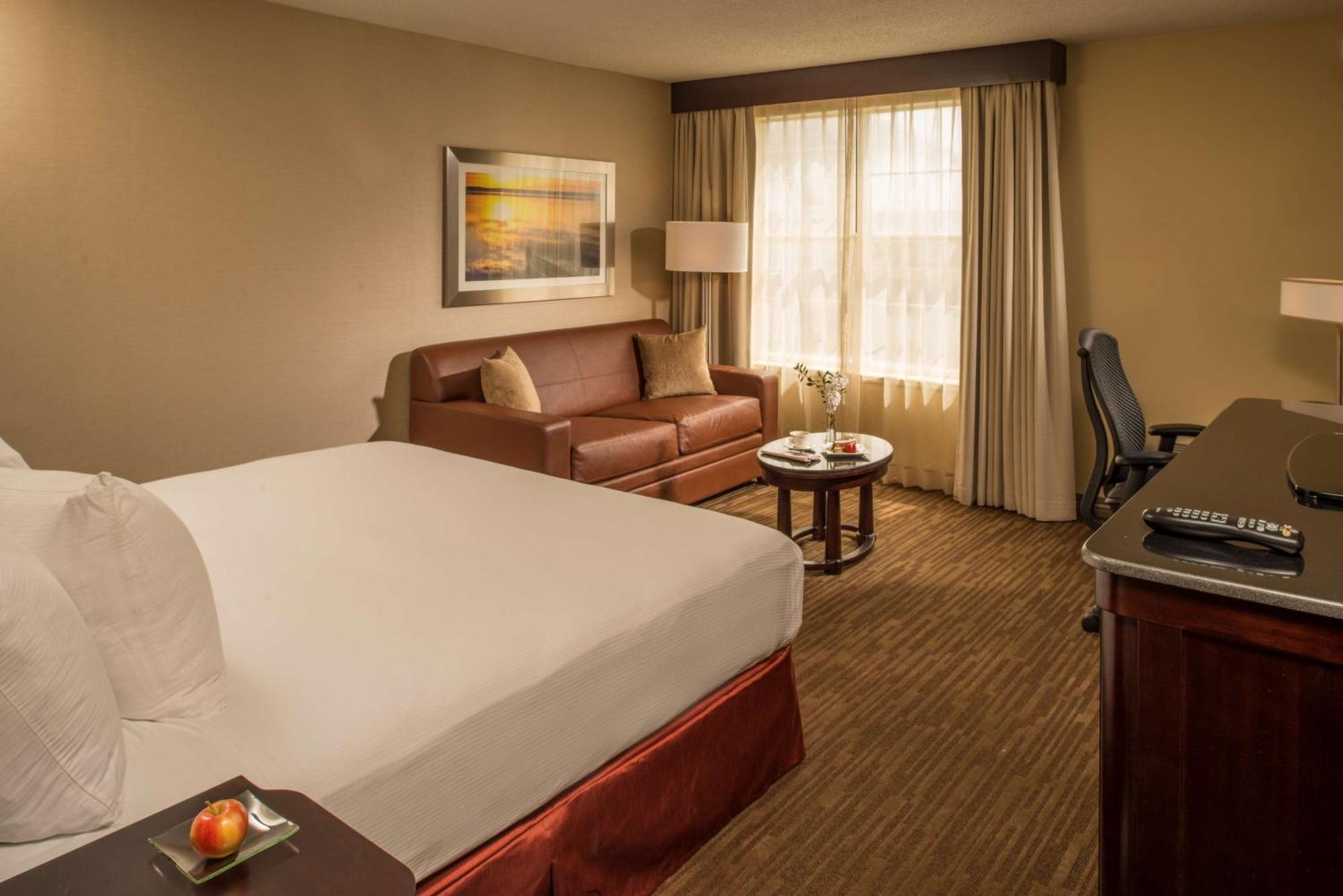 Hotel Doubletree By Hilton Raleigh Durham Airport At Research Triangle Park Exterior foto