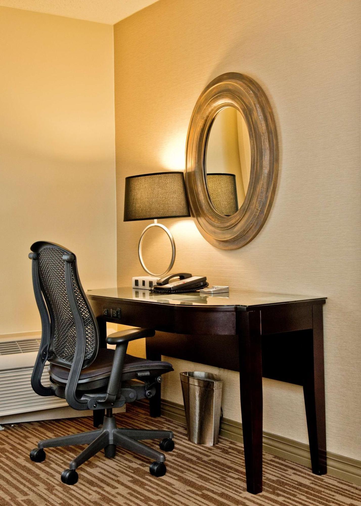 Hotel Doubletree By Hilton Raleigh Durham Airport At Research Triangle Park Exterior foto